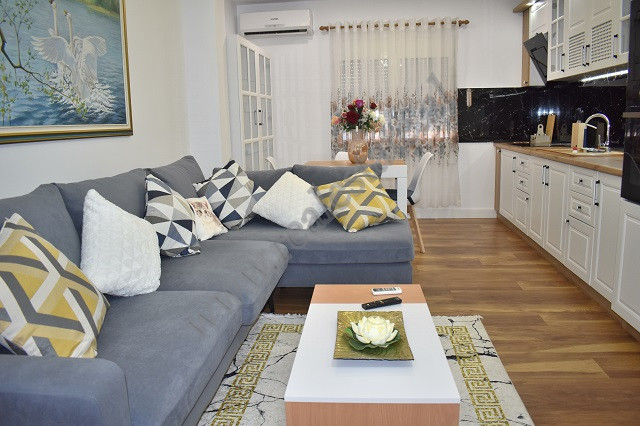 One apartment for rent in Margarita Tutulani street, in Tirana.
The apartment is positioned on the 
